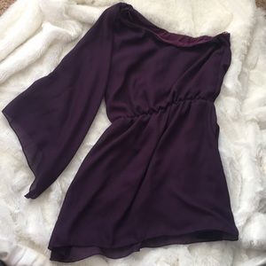 Off the should dress💟